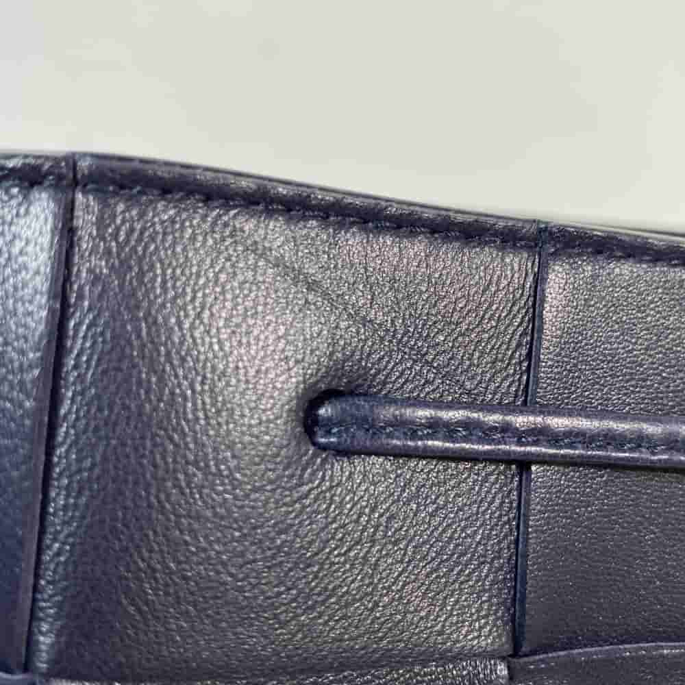 【環球板橋車站店】BOTTEGA VENETA/側背包//680218_7