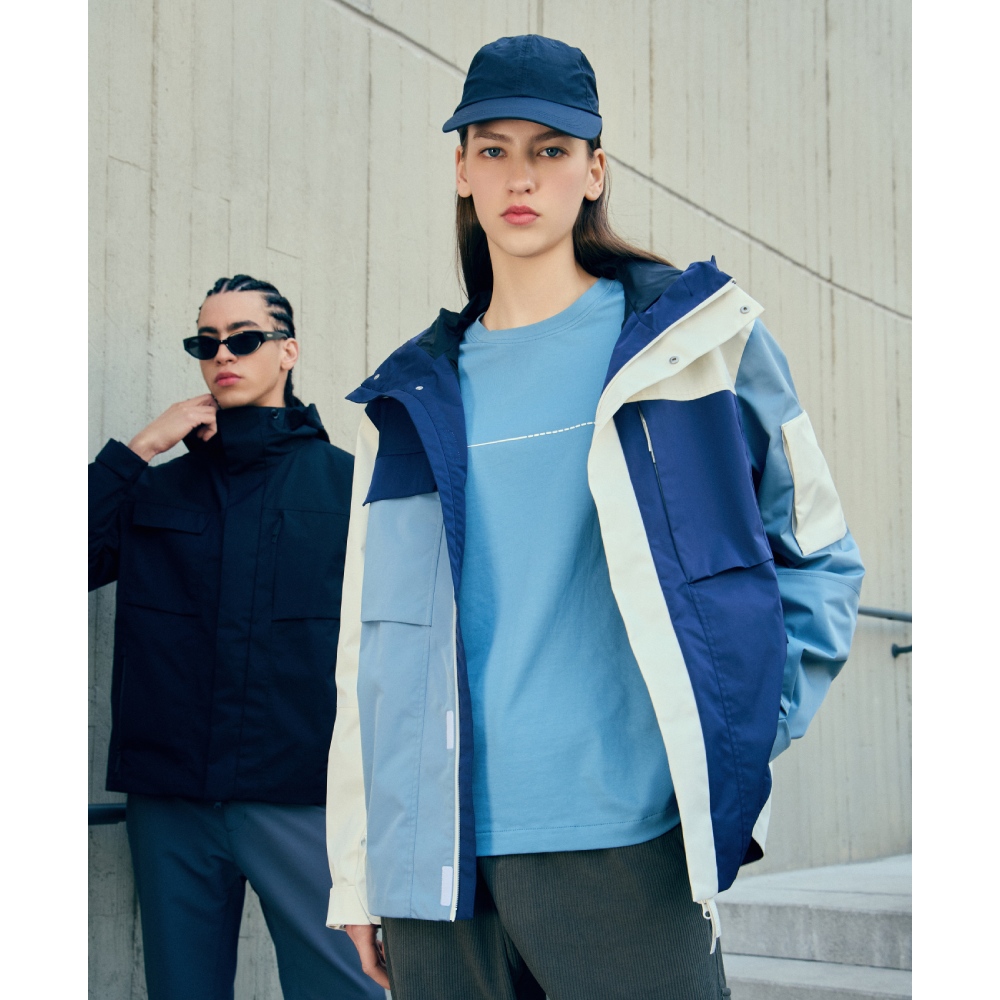 Lee x Saucony 男女同款寬鬆版拼接撞色袖口魔鬼氈袖身貼口袋背後LOGO
