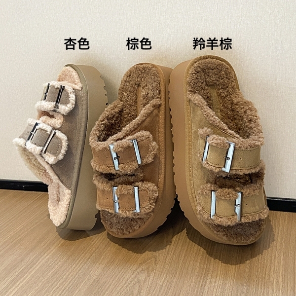 露趾拖鞋．秋冬羊羔毛雙釦環厚底鞋．白鳥麗子| 熱銷推薦| 白鳥麗子