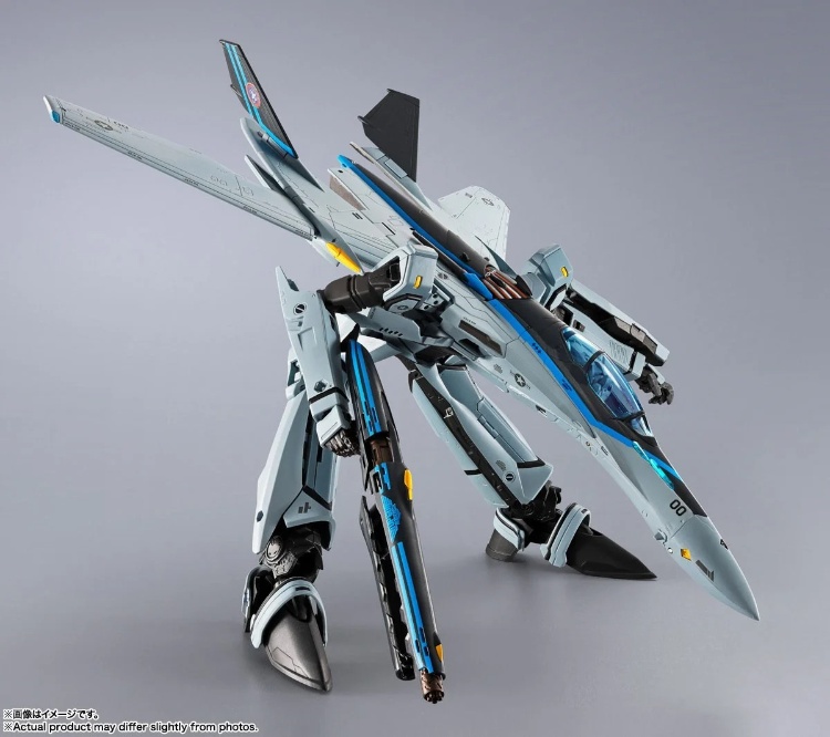 BANDAI DX超合金超時空要塞VF-25 彌賽亞女武神捍衛戰士:獨行俠Ver