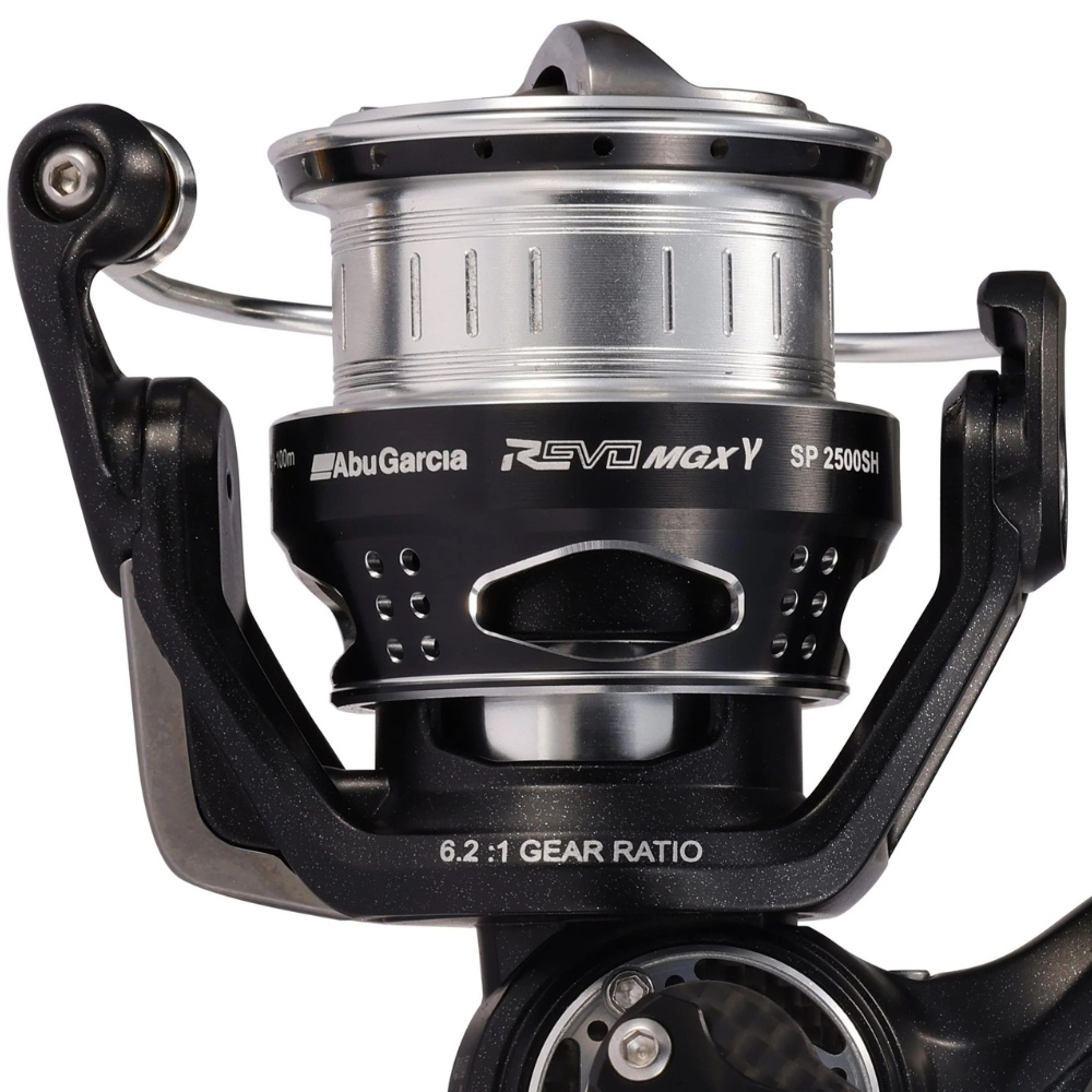 AbuGarcia REVO MGXtreme 2000SH 箱 付属品完備 AbuGarcia REVO MGXtreme 2000SH 箱 付属品完備 アブ・ガルシア レボ
