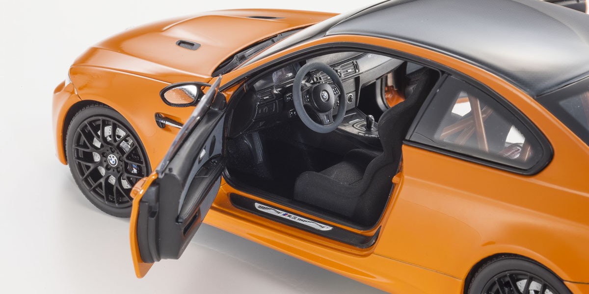 京商 1/18 BMW M3 GTS (E92) ファイアーオレンジ (KS08739PM)