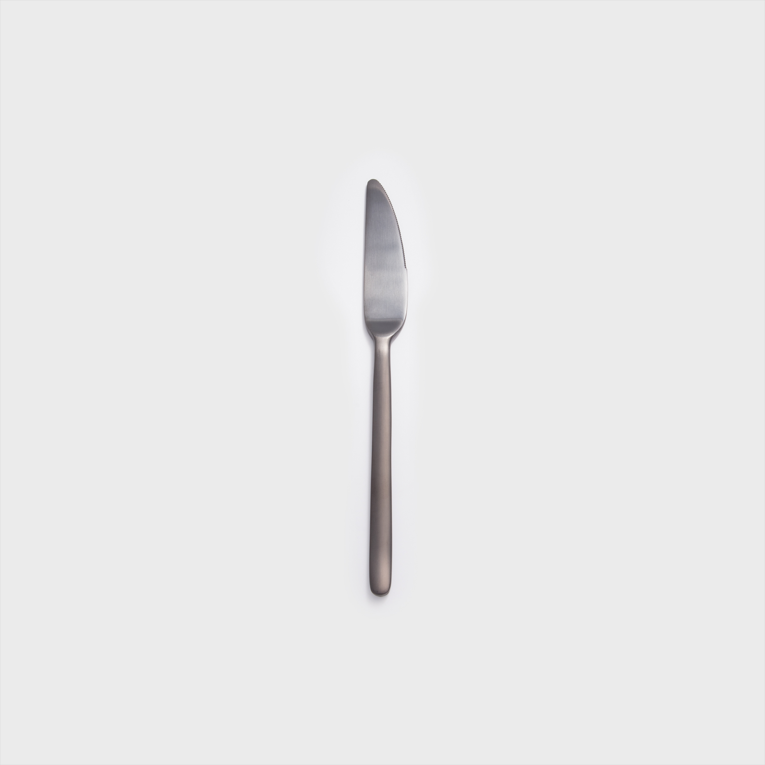 歐式 簡約潮流 22.8cm 不銹鋼主餐刀│霧黑│單品_0