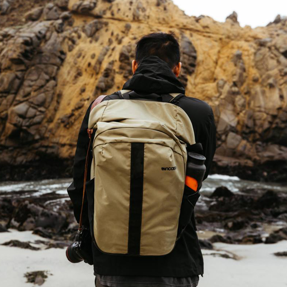 Incase Allroute Rolltop 15 吋戶外後背包