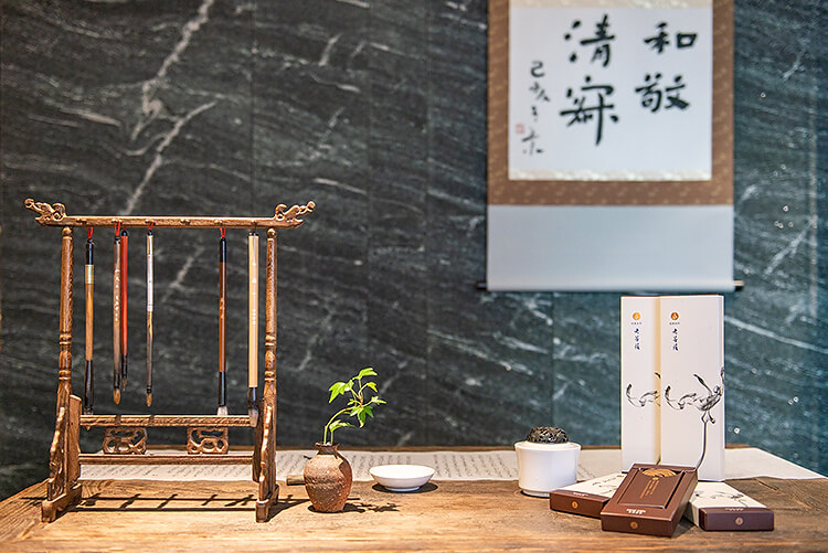 老菩薩(7吋沉香線香) - 20克(經典系列)