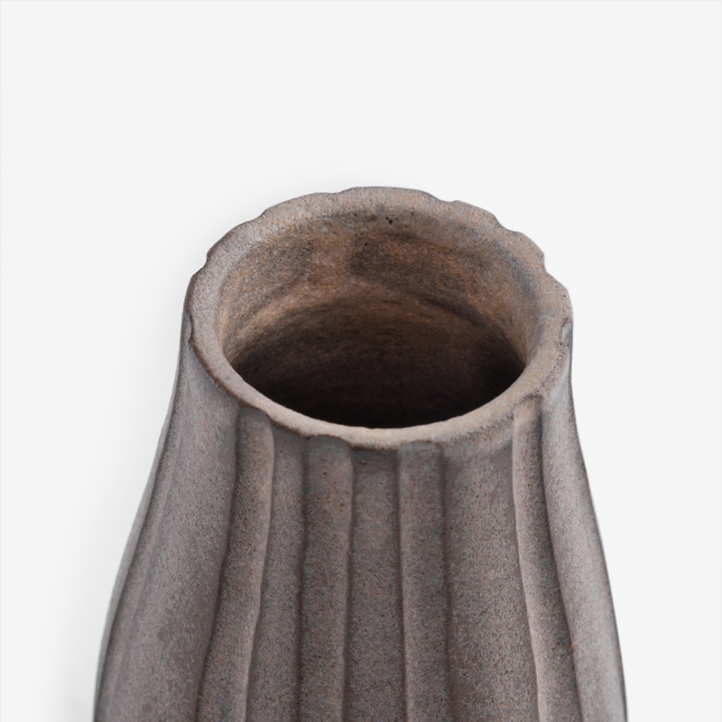 職人 灰質地衣  13.5cm 瓶狀花器｜米灰｜單品_2