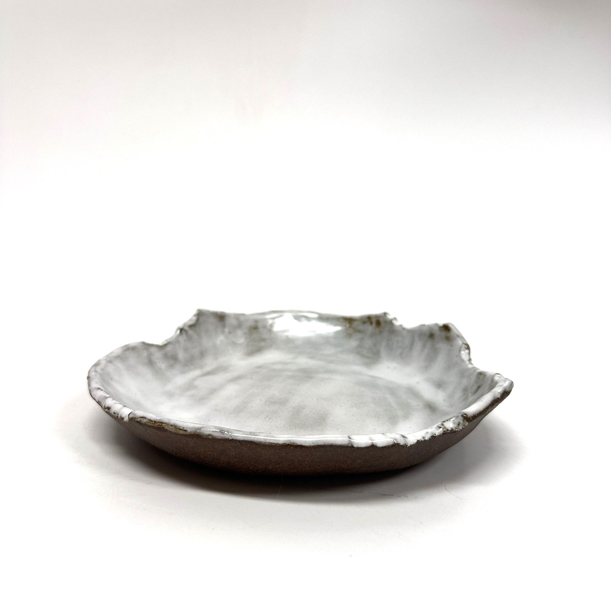 職人 手捻原生 20cm 異邊陶瓷盤︱乳白︱單品_1