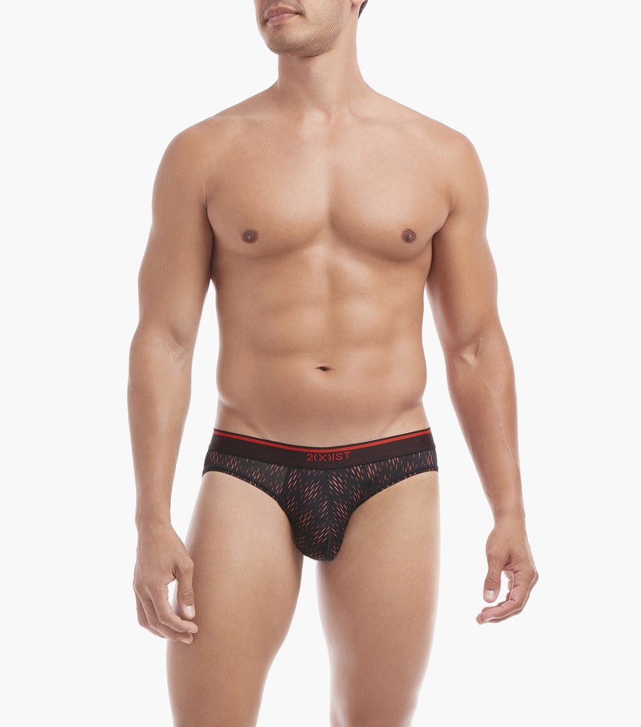 Speed Dri Lightning-超進化輕呼吸/低腰三角褲-(運動機能款)_1