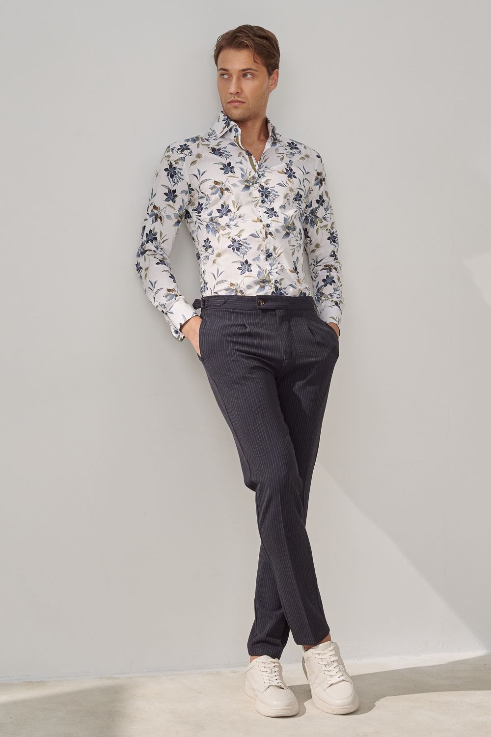 SST&C Navy Striped Pattern Seersucker Pleated Slim Fit Casual Trousers | 1212309004  (Outlet)_0