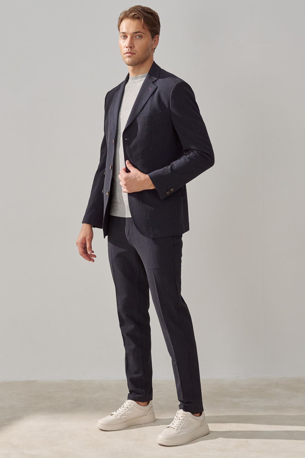 SST&C Navy Striped Pattern Seersucker Pleated Slim Fit Casual Trousers | 1212309004  (Outlet)_3