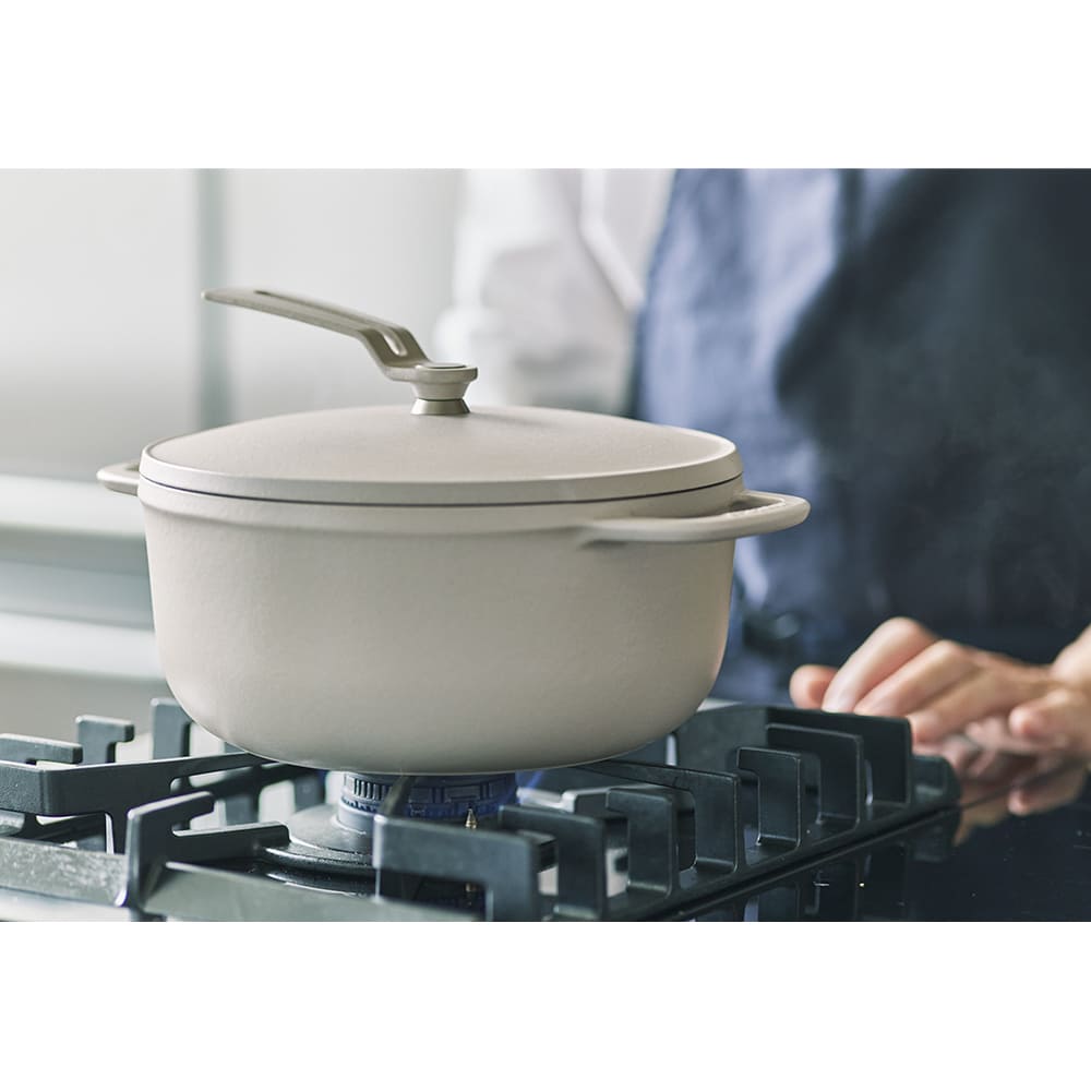 VERMICULAR 日本原裝琺瑯鑄鐵鍋22cm (海鹽白)