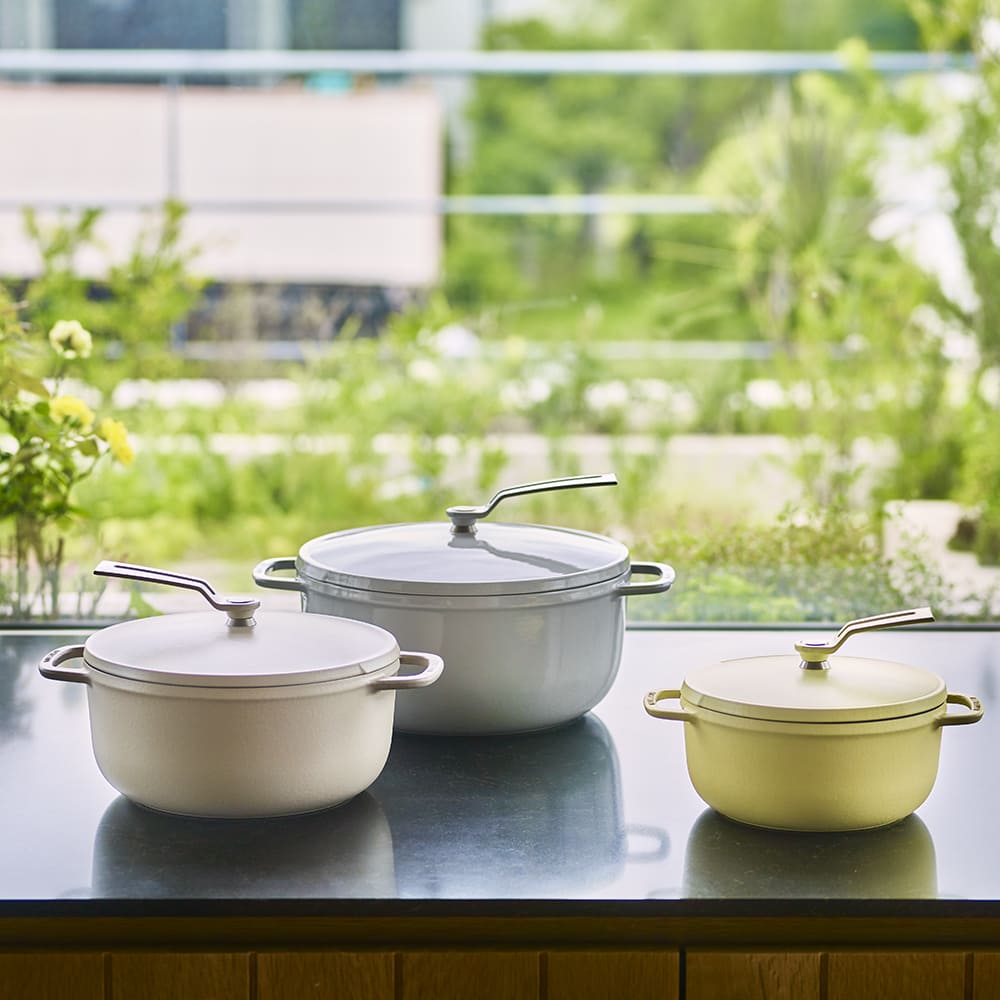 Vermicular 琺瑯鑄鐵鍋OP2 18CM (海鹽白)