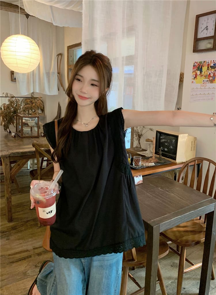 【missy shop】黑夜白晝花邊無袖上衣-63702_6